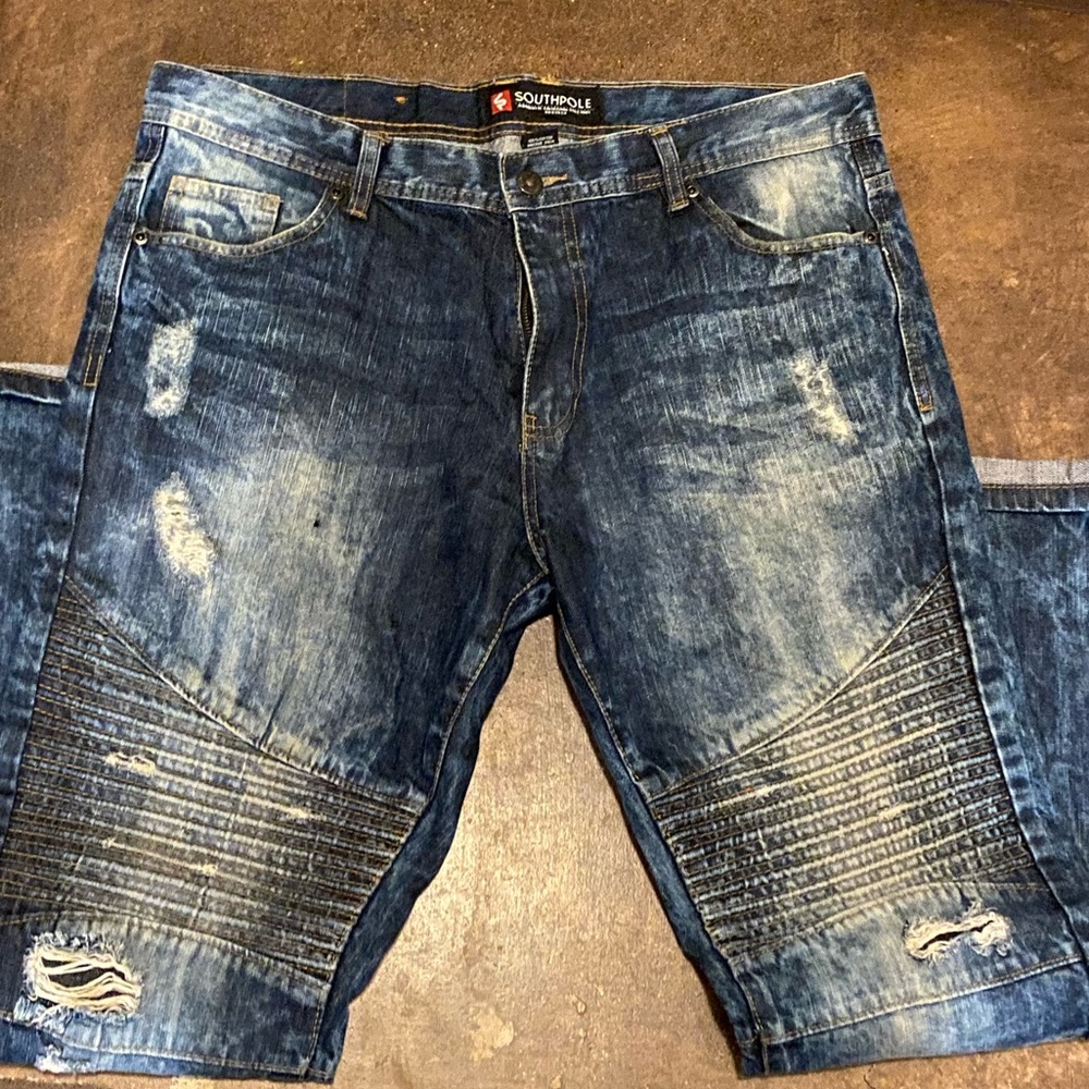 NWOT Southpole jeans distressed 36x32